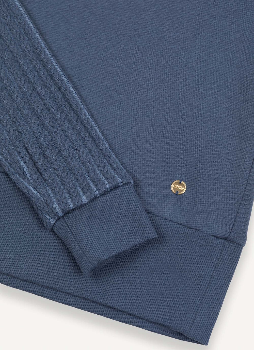 Sweatshirt with cable-knit sleeves image number 6