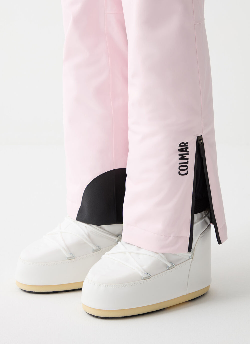 Padded ski pants with belt image number 2