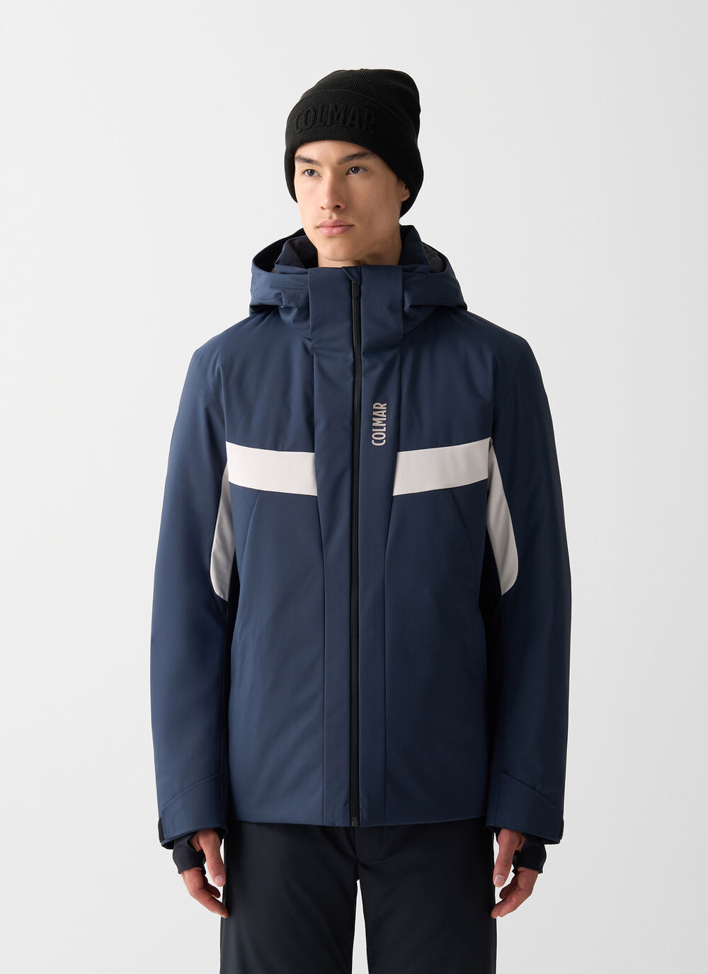 Traditional ski jacket image number 1