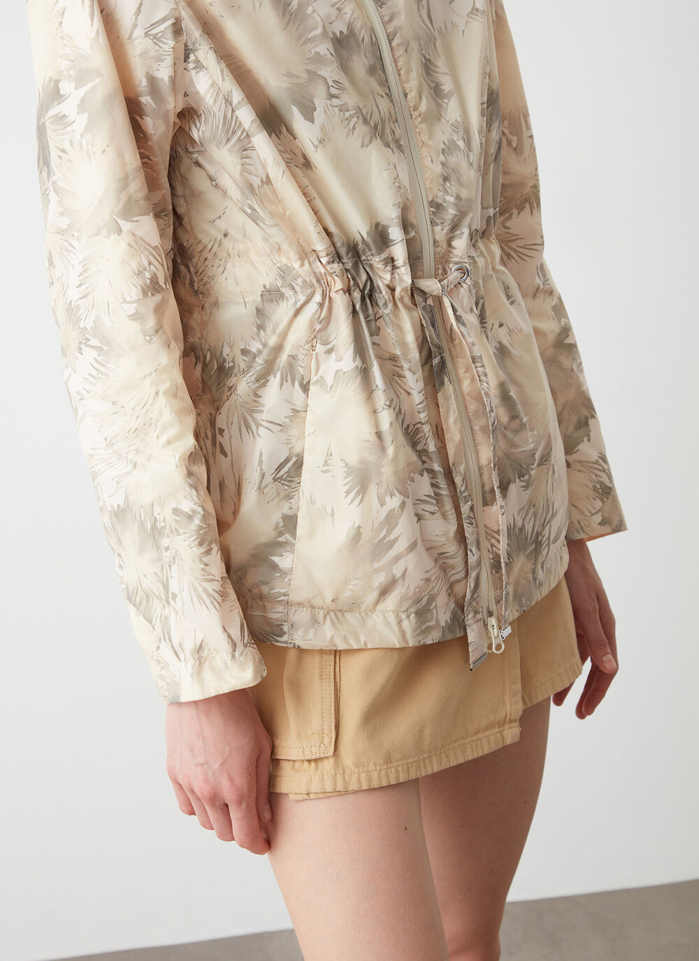 Reversible printed jacket image number 2