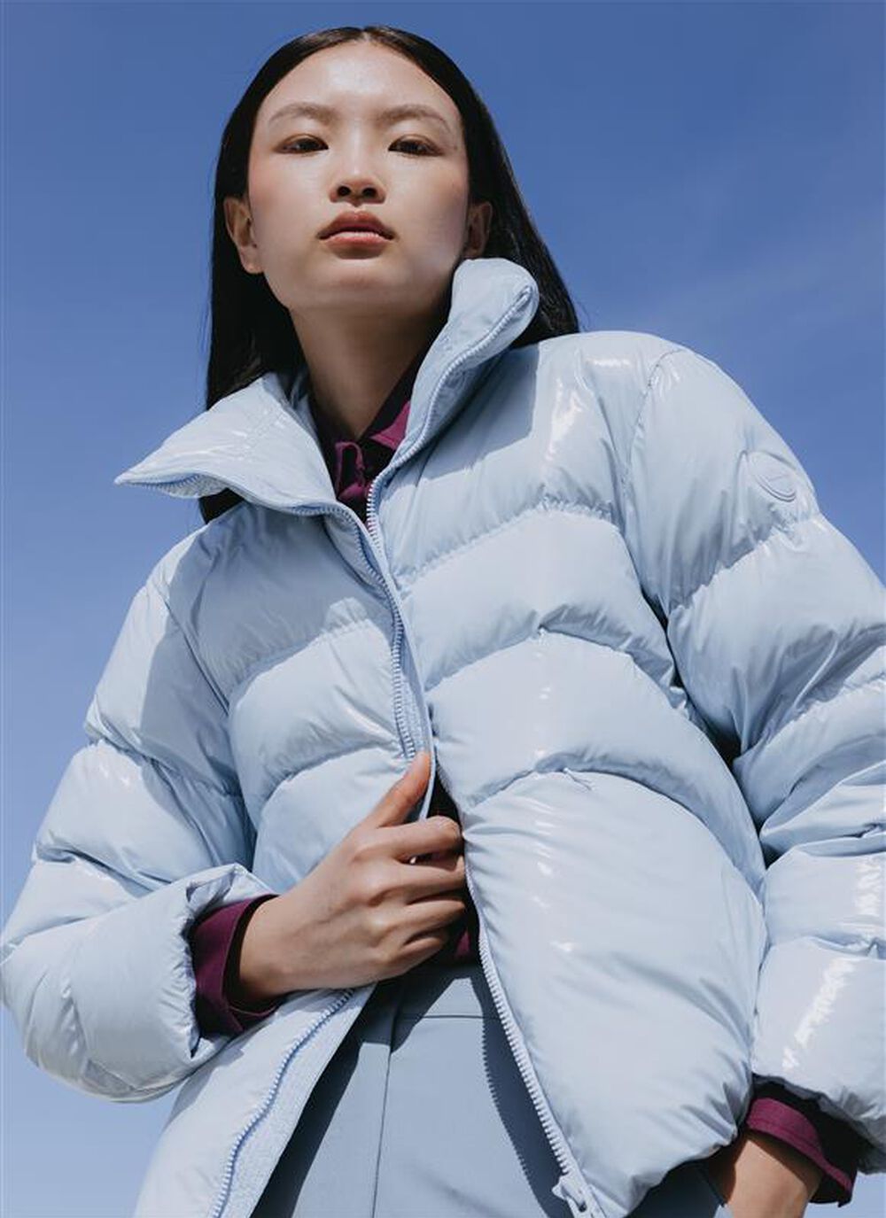 Glossy down jacket with high collar image number 7