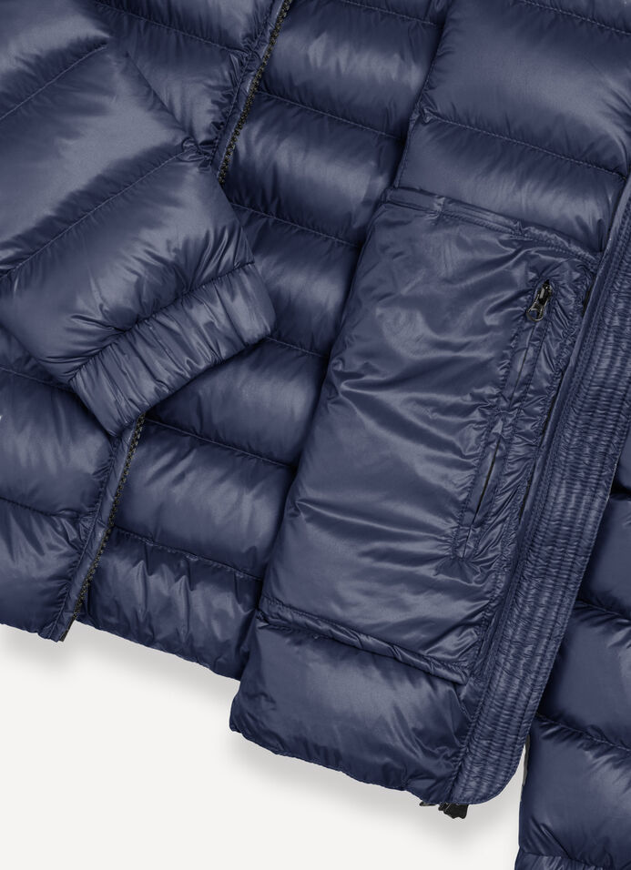 Glossy hooded down jacket  image number 6