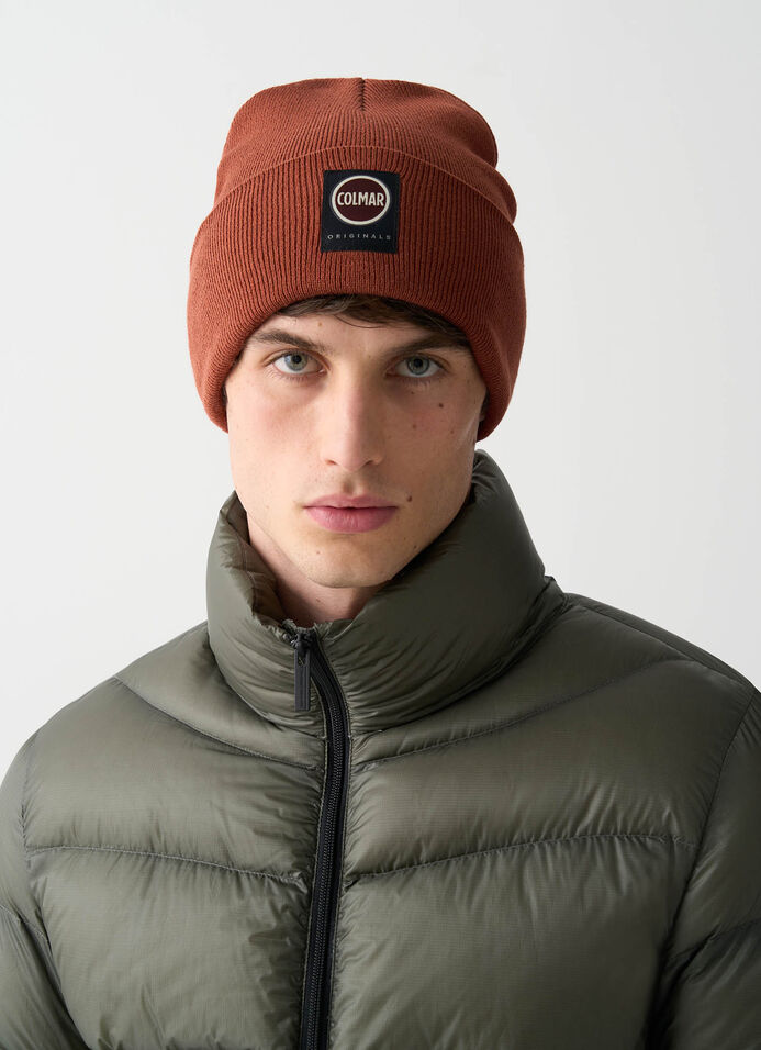 Unisex hat with turn-up cuff image number 0