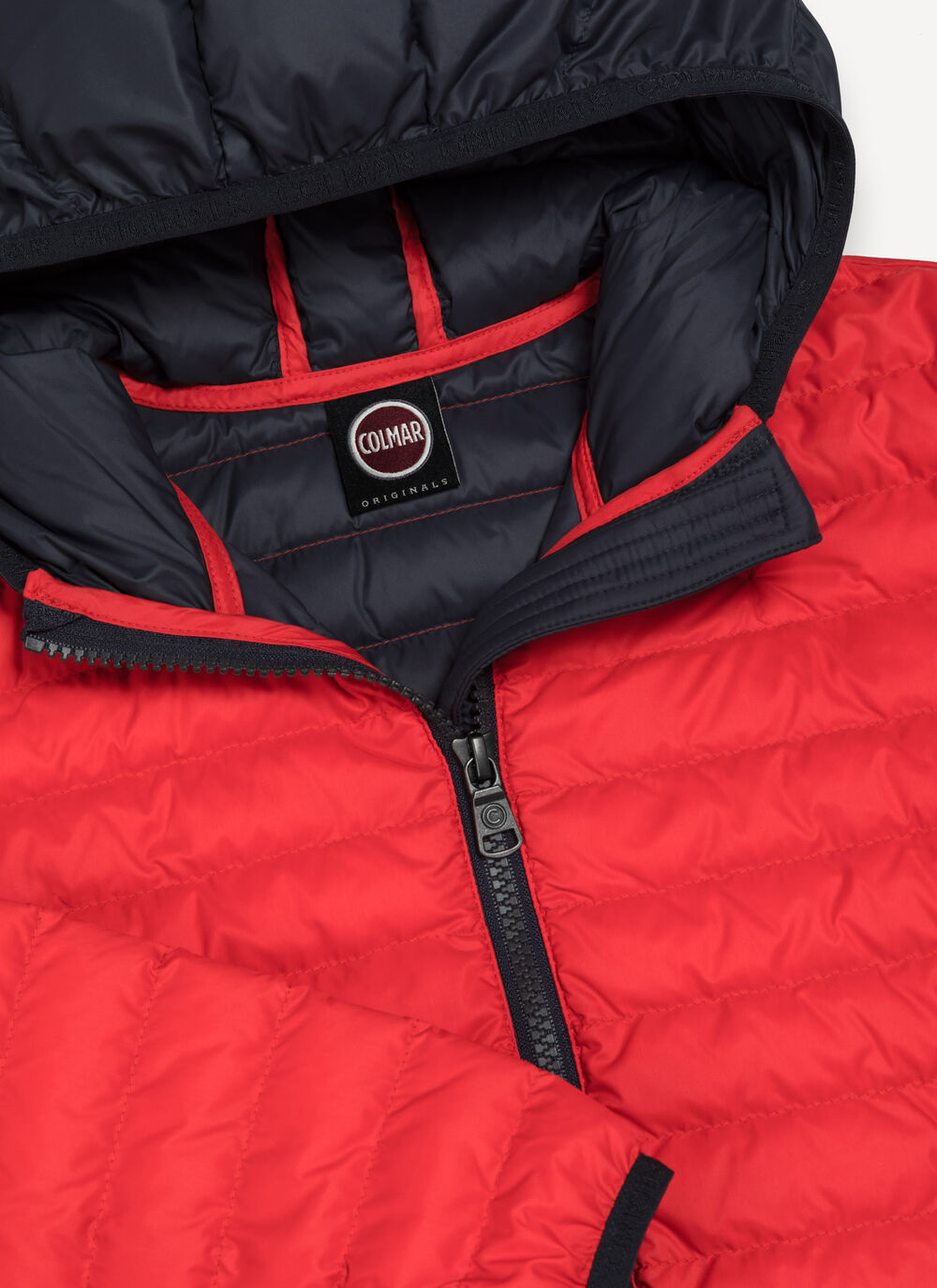 Kurze Daunenjacke mit Kapuze image number 6