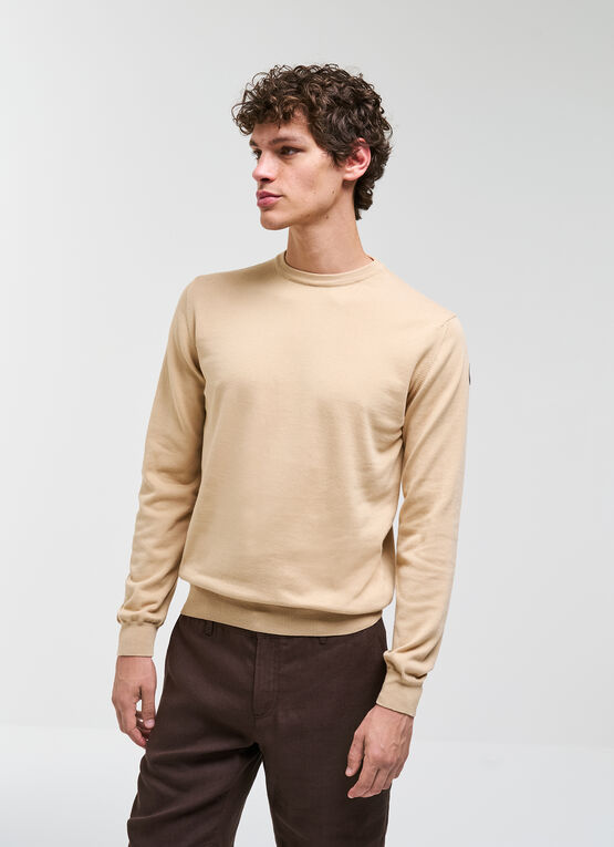 Branded organic cotton pullover