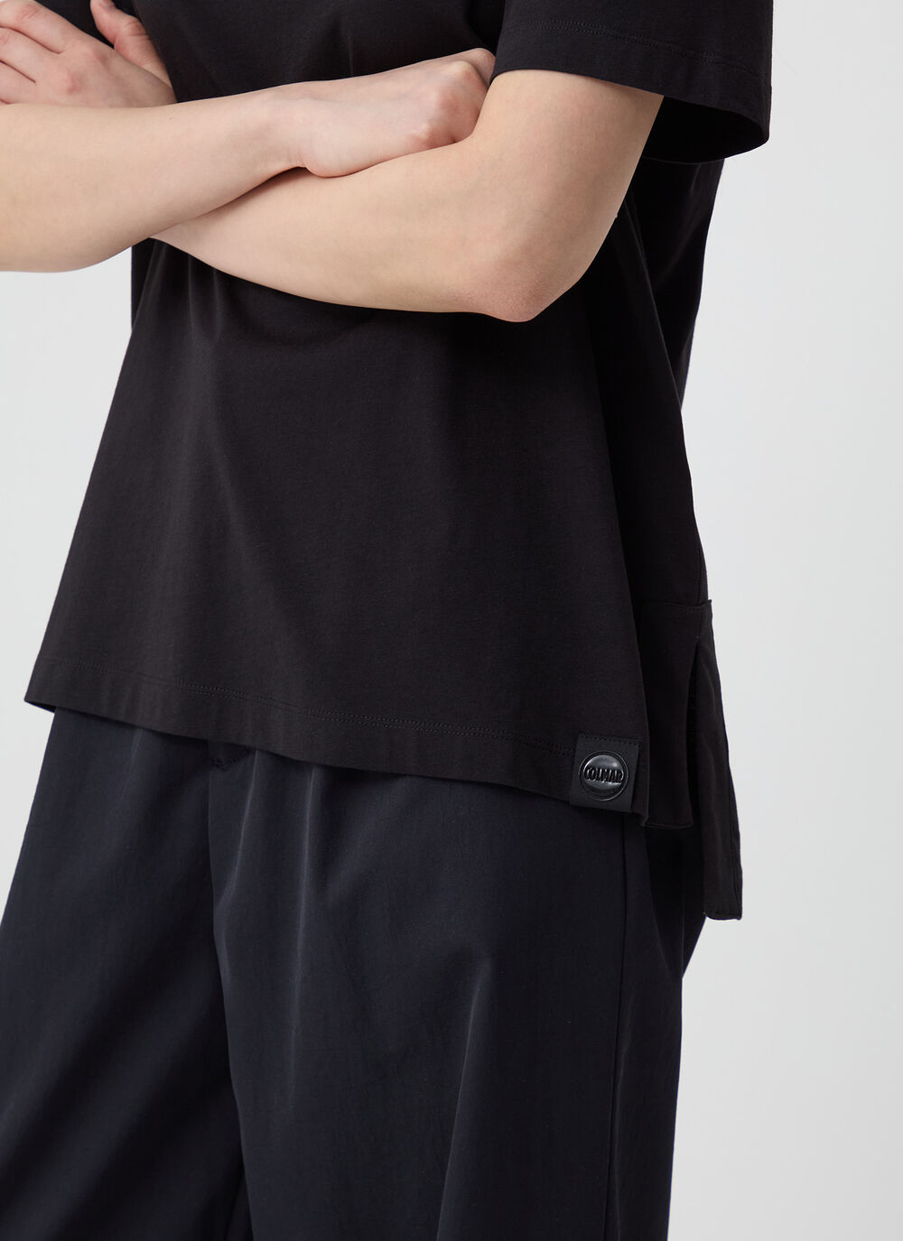 Asymmetrical crew-neck T-shirt  image number 2