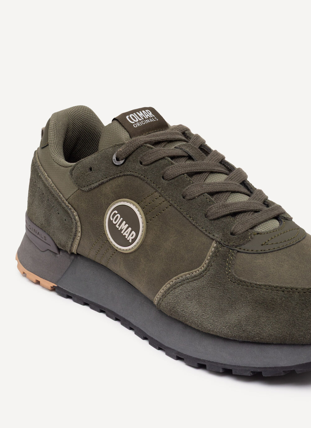 Travis Boost men&rsquo;s sneakers image number 2