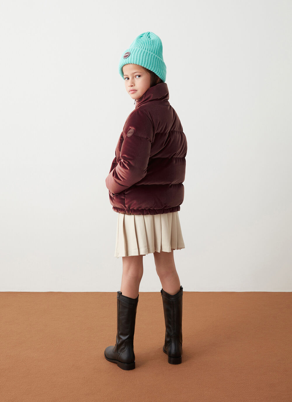 Stretch velvet down jacket image number 2