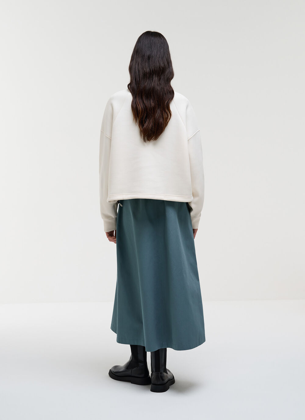 Cropped half-zip sweatshirt image number 3