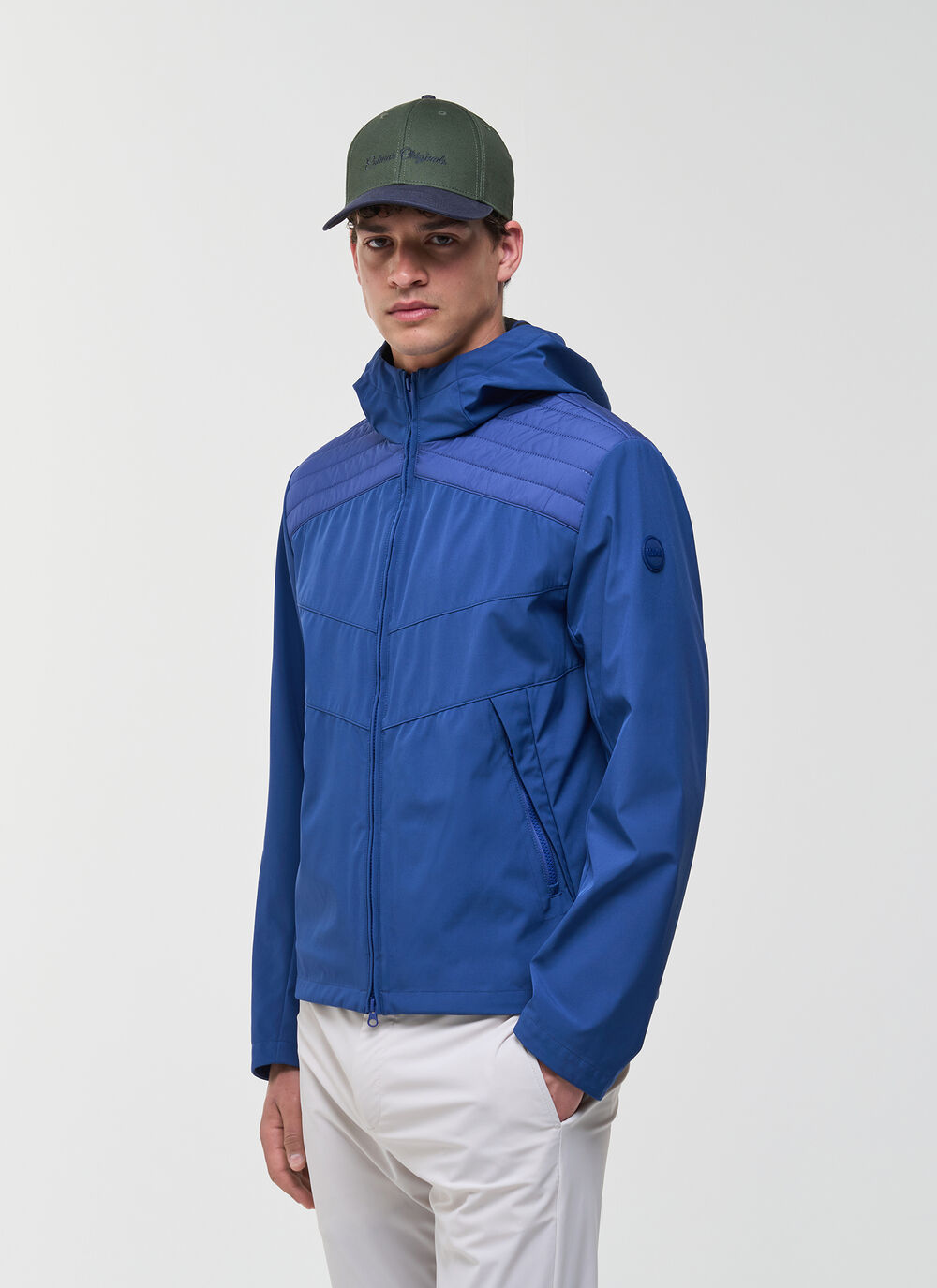 Wattierte Jacke aus zwei Materialien image number 1