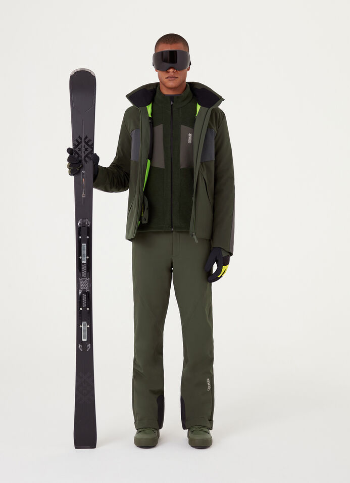 Ski jacket with durable parts -