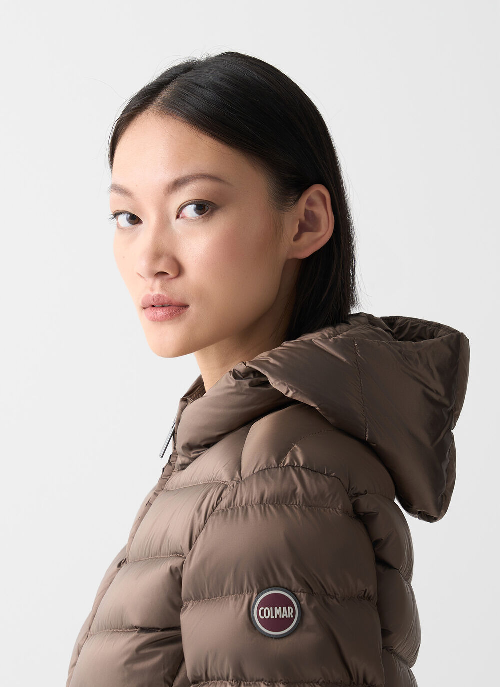 Quilted down jacket with hood image number 2