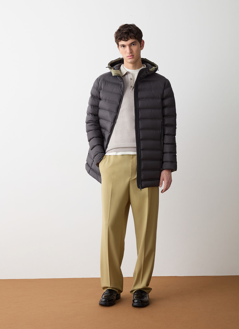 Down jacket with seamless quilting image number 1