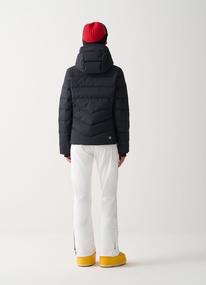 Shaping padded ski jacket image number 3