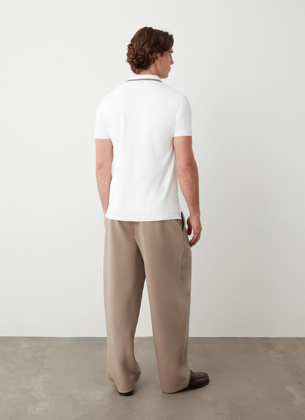 Piqu&eacute; polo-shirt with tri-colour details image number 3