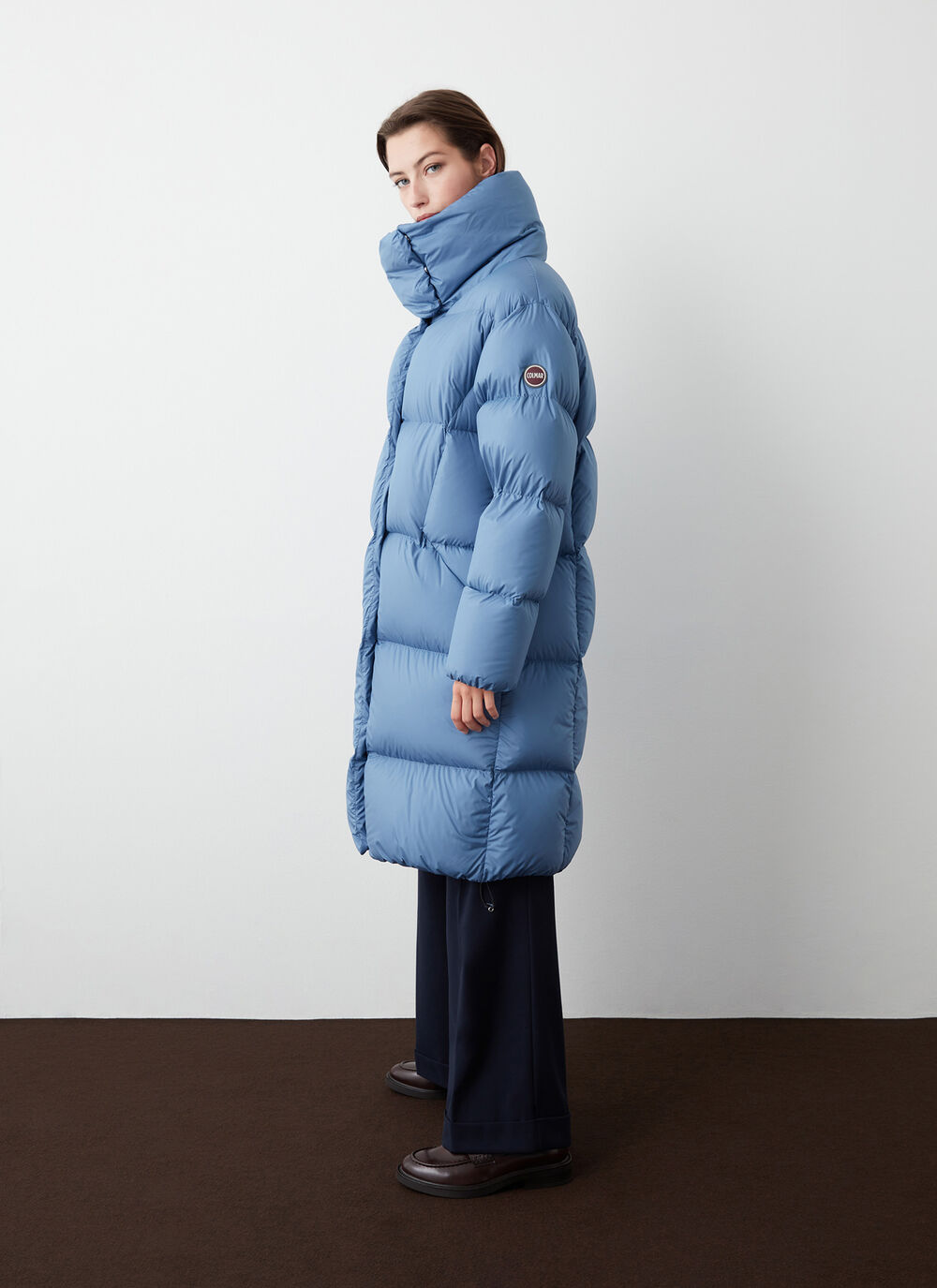 Lange Oversize-Daunenjacke mit Maxikragen image number 2