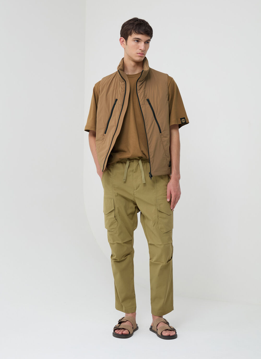 Padded vest image number 0