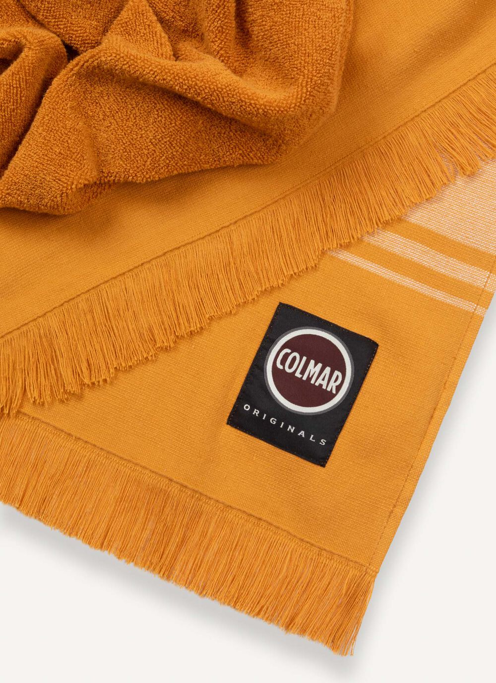 Lightweight beach towel image number 2