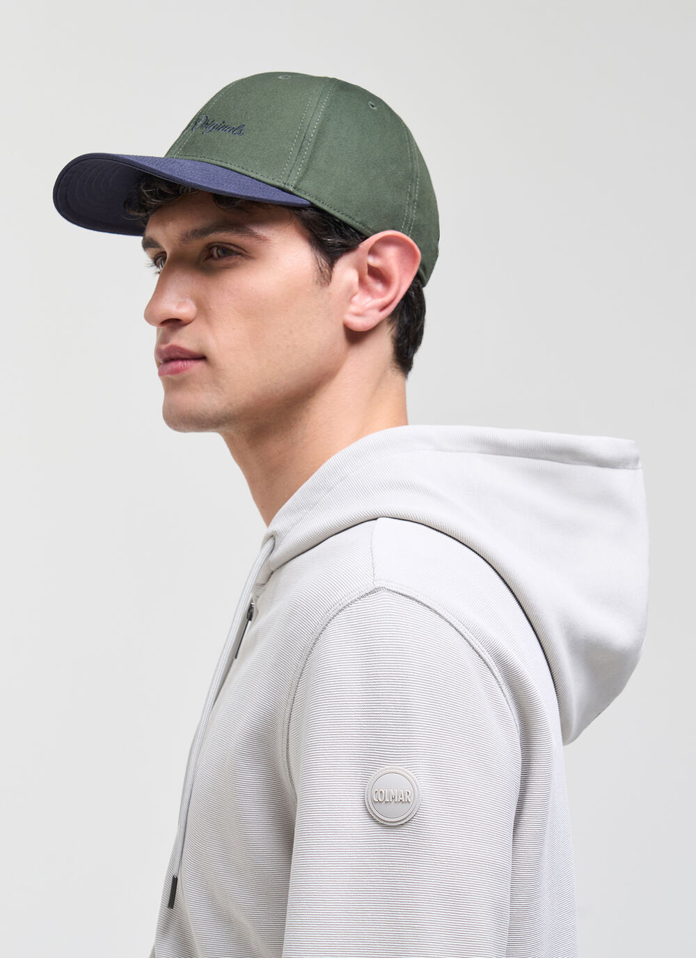 Sudadera mil rayas con capucha image number 2