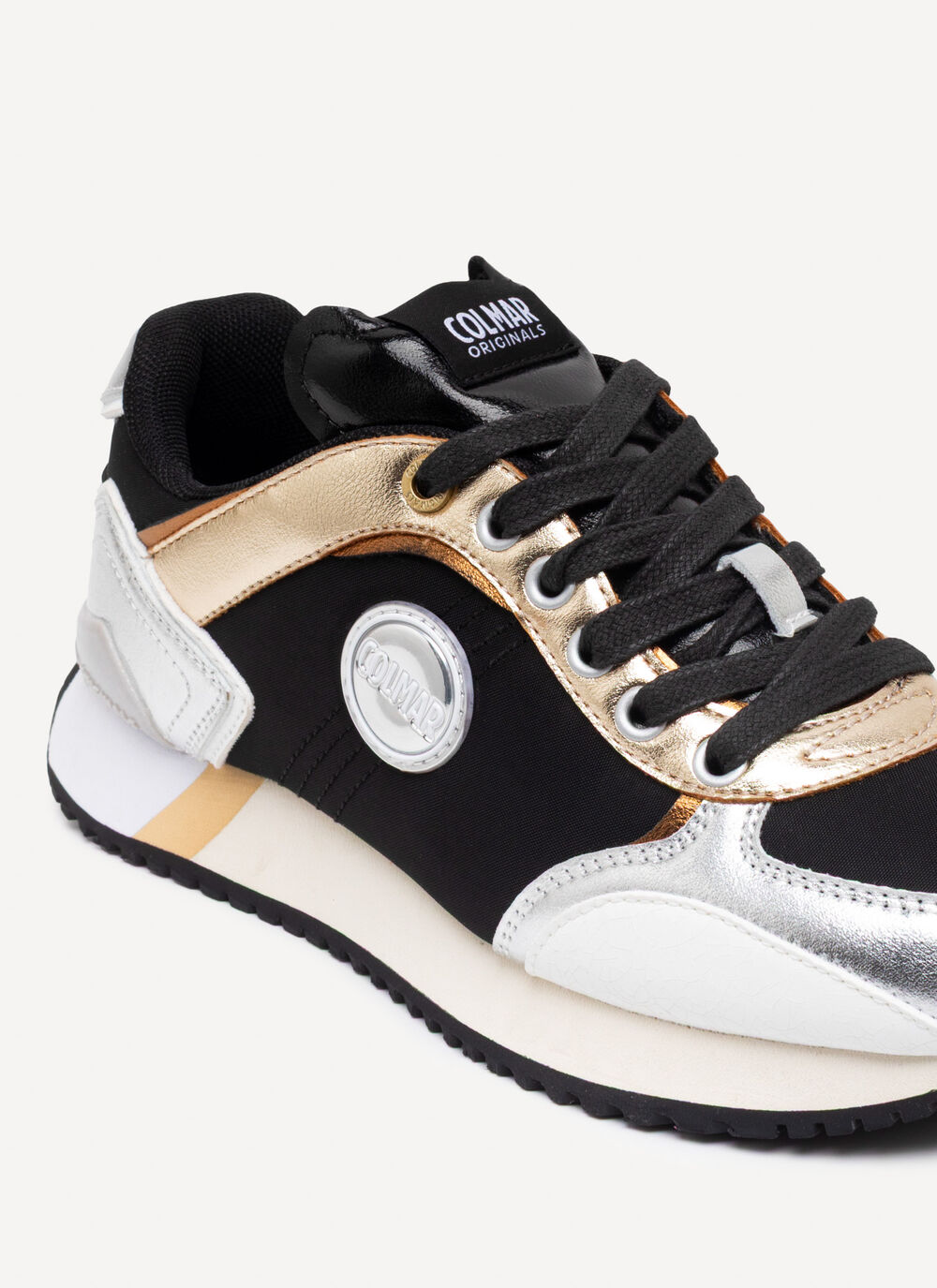 Travis Plus Shine women&rsquo;s sneakers image number 2