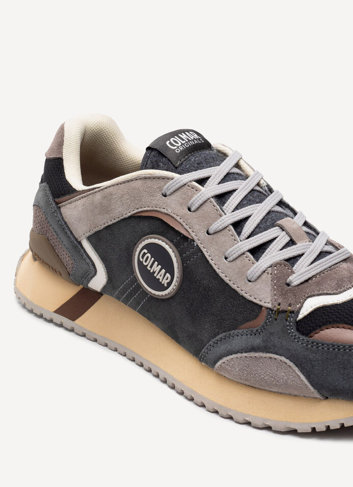 TRAVIS PLUS DUSK men's sneakers image number 2