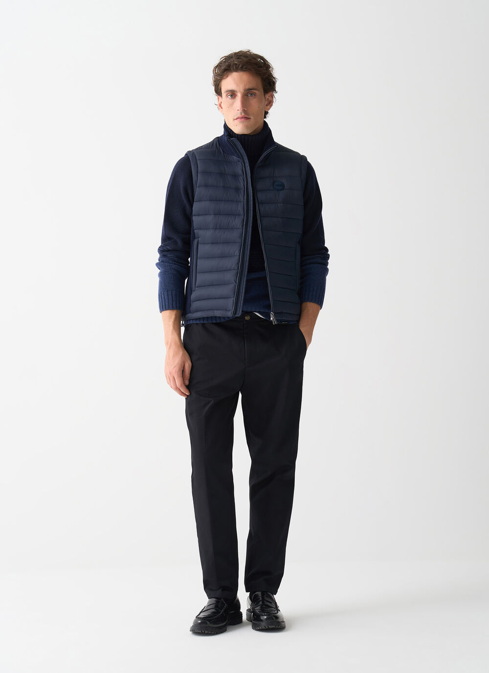 Vest with rib-knit inserts  image number 0