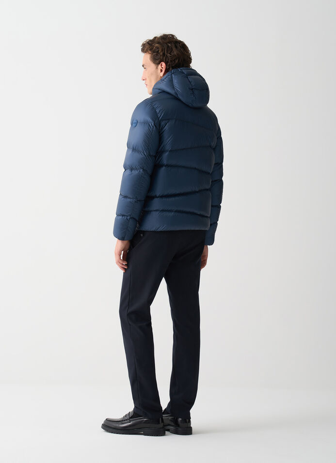 Hooded down jacket with wavy quilting image number 3