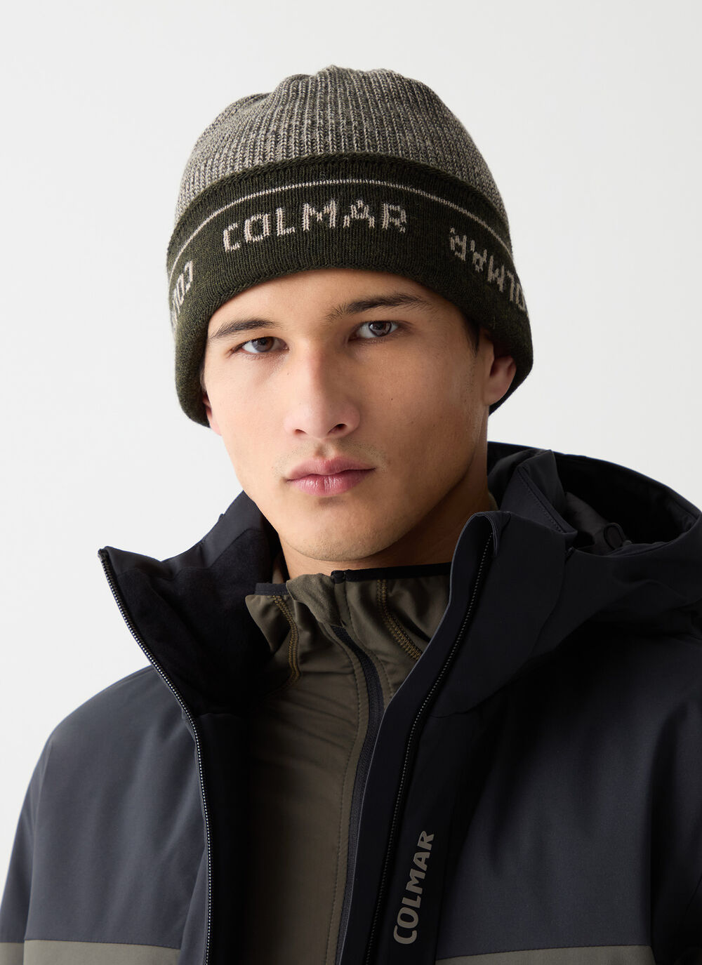 Cappello reversibile image number 0