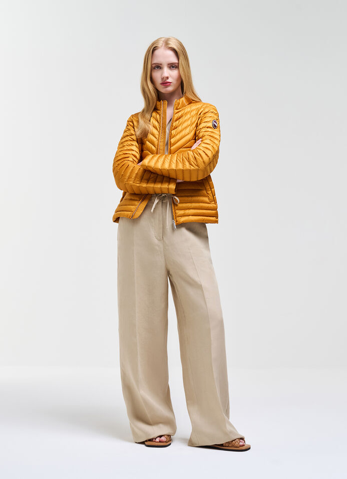 Lightweight trapeze down jacket image number 0