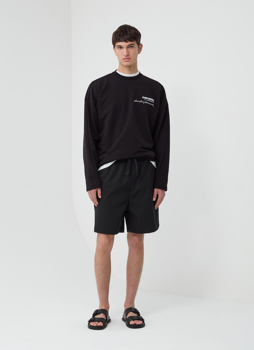 Easy care shorts image number 0