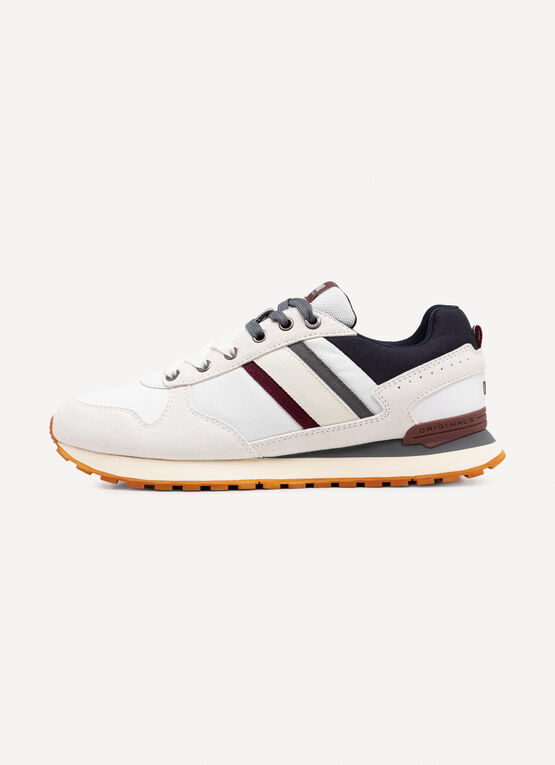 Travis Main men’s sneakers