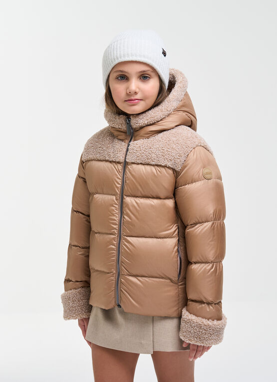 Daunenjacke mit Teddy-Details