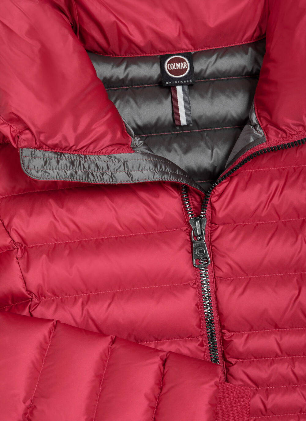 Fitted down jacket with knit cuffs image number 6