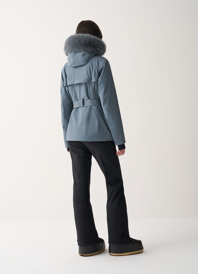 Shaped ski jacket with faux fur image number 3