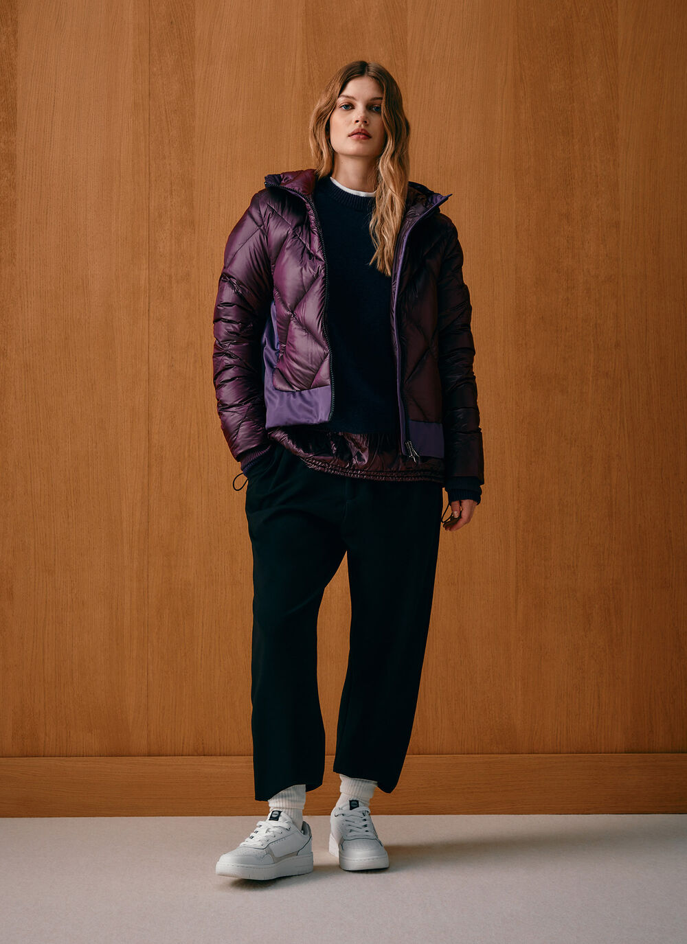 Plum&iacute;fero colorblock con cremallera lateral image number 0