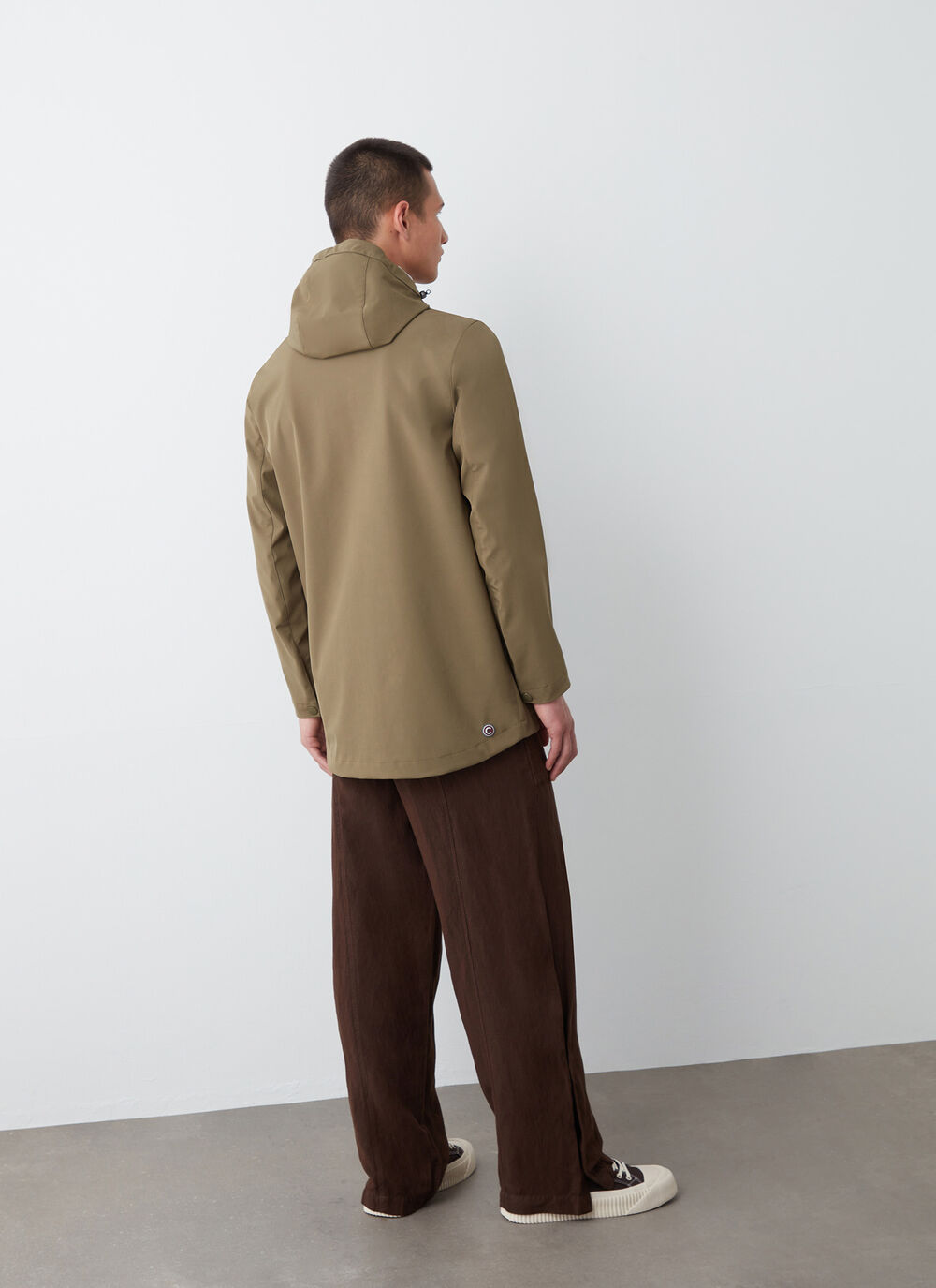 Mid-length softshell jacket image number 3