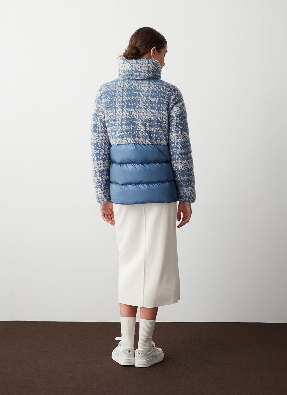 Jacquard down jacket with enveloping collar image number 3