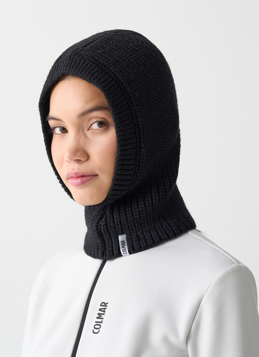 Women's knit balaclava image number 0