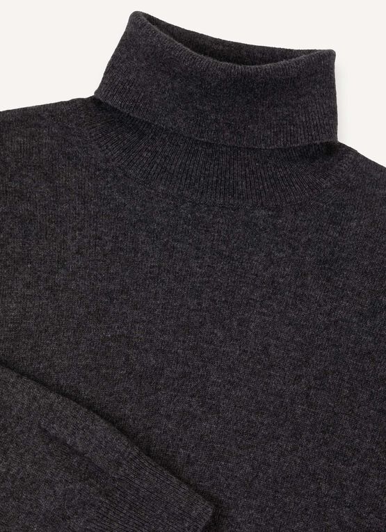 Fine knit polo-neck jumper 