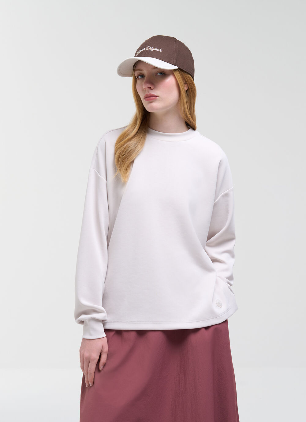 Sweatshirt with side slits image number 1