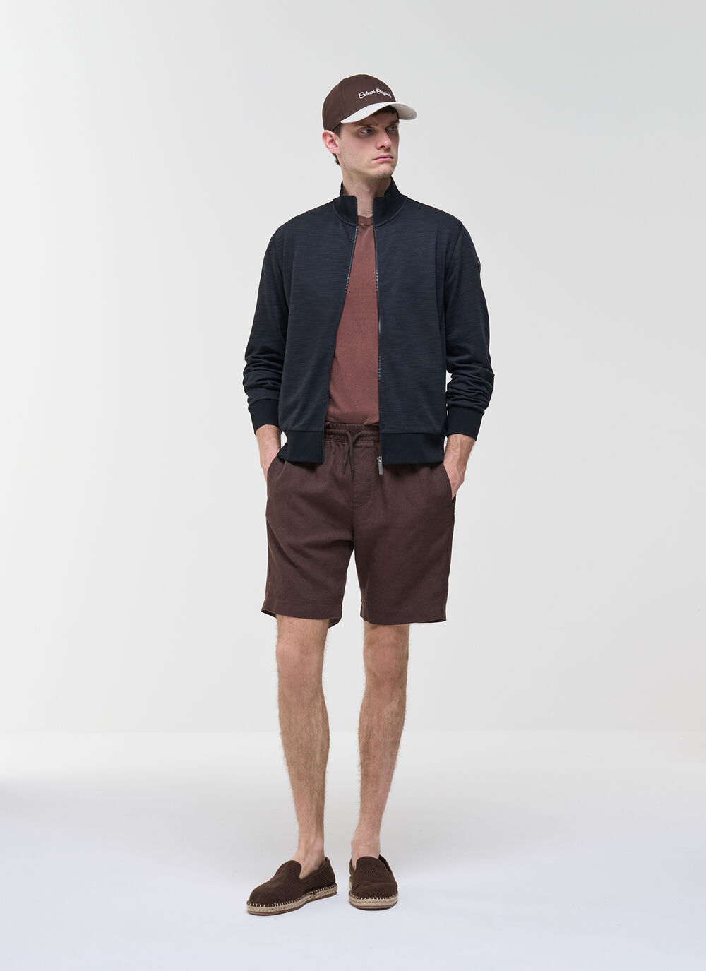 Full zip sweatshirt with a flame effect image number 1