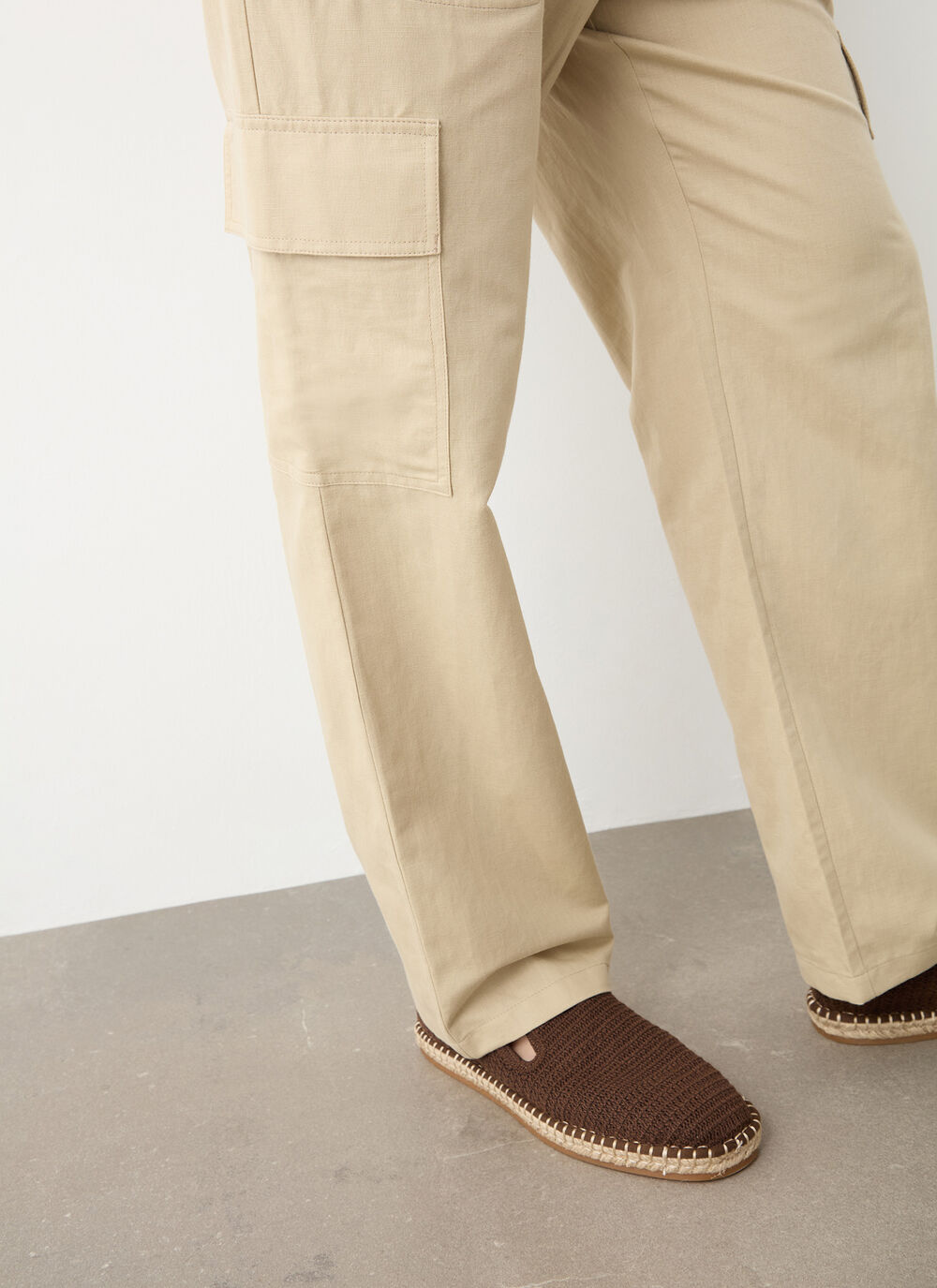 Linen safari trousers image number 2