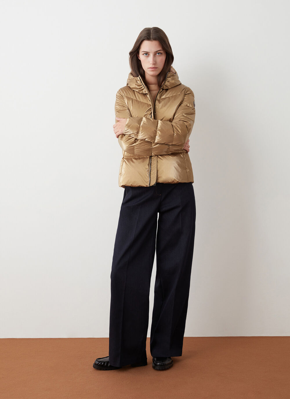 Metallic-effect gold down jacket image number 0