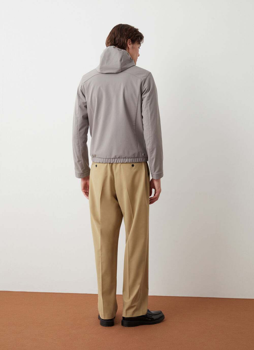 Waterproof autumn-weight softshell jacket image number 3