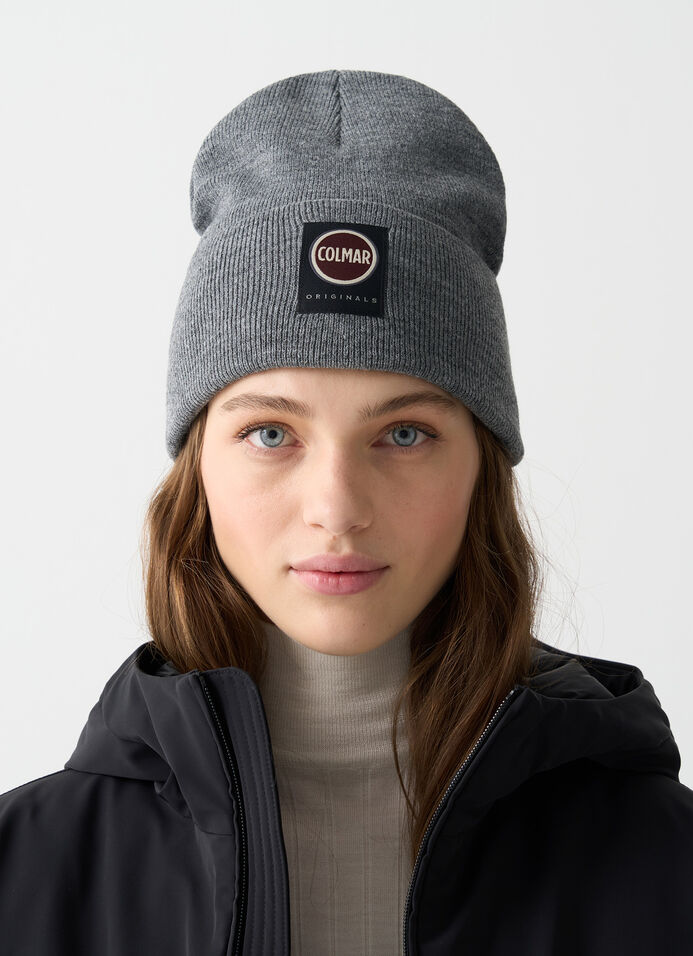 Unisex hat with turn-up cuff image number 1