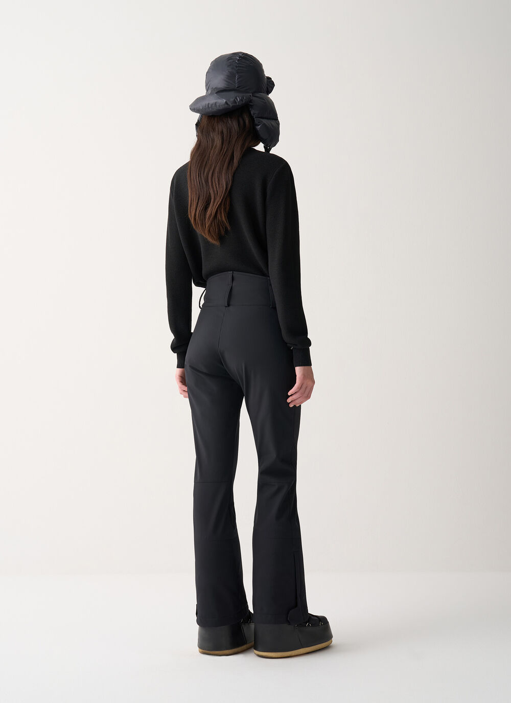 Dressy softshell ski trousers image number 3