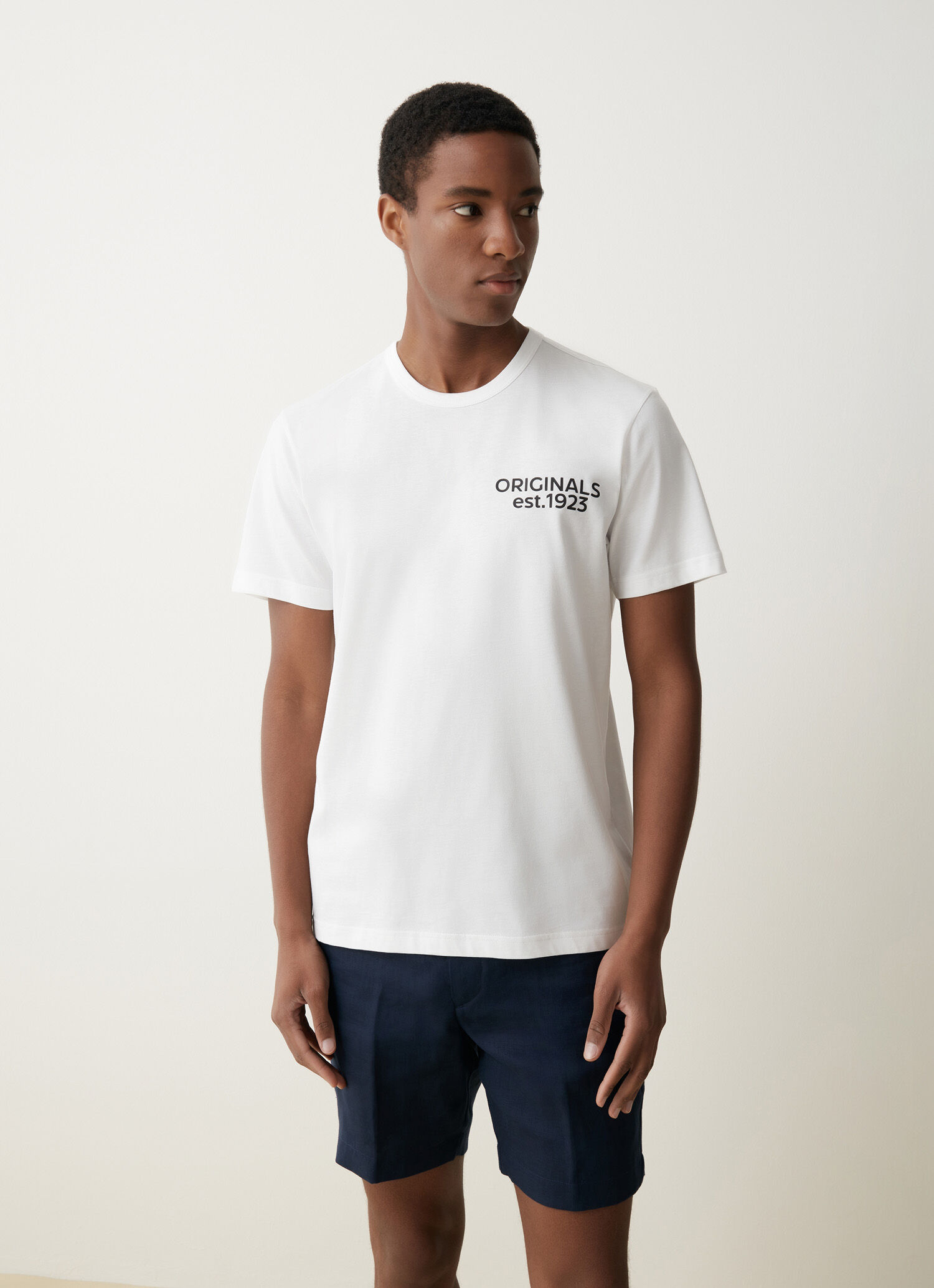 Tシャツ・カットソー COLMAR Men T-shirt White 75436SH 01 Cotton T-shirt with print on the back - WHITE | Colmar