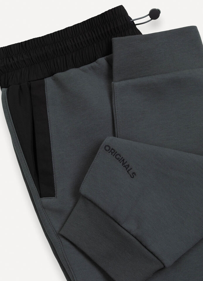 Pantaloni della tuta con inserti in nylon image number 6