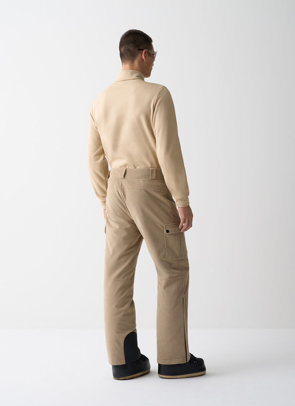 Padded corduroy ski pants image number 3