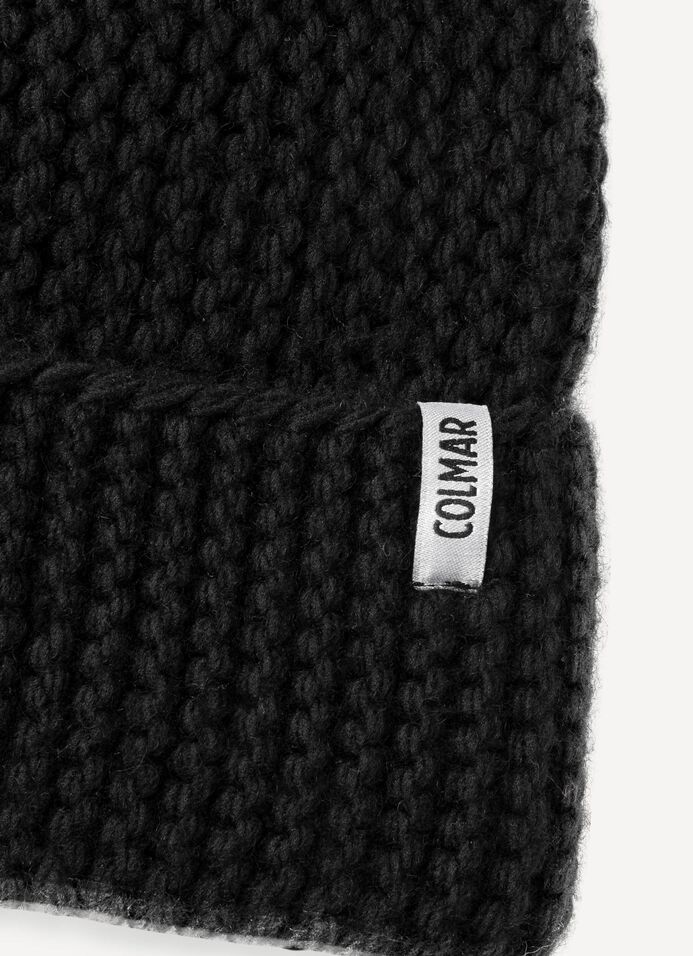 Women's hat with faux fur pom-pom image number 3